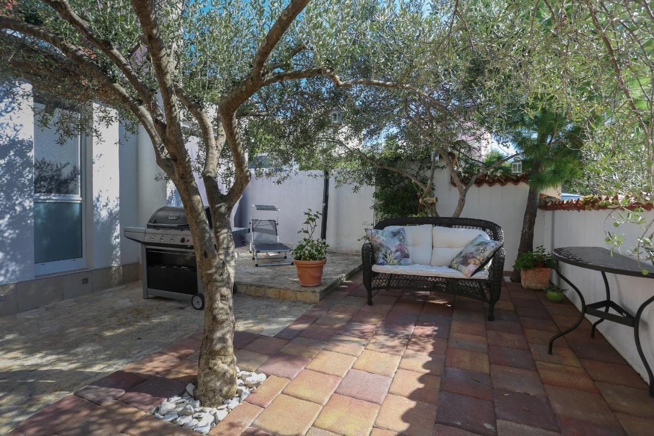 Casa Zorana-Alba Apartments Trogir Exterior foto